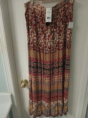 long maxi skirt BNWT